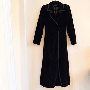 FEIINVAN Womens Black Velvet Maxi Duster Coat Contrast Trim Goth Vampire Size M